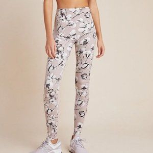 *NWT* Varley Duncan Legging in Floral - XS